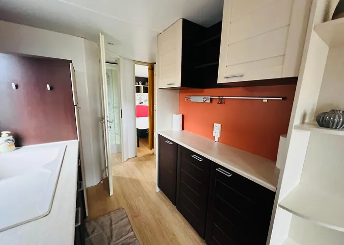 Camping Mh Camping La Plage - Marieva